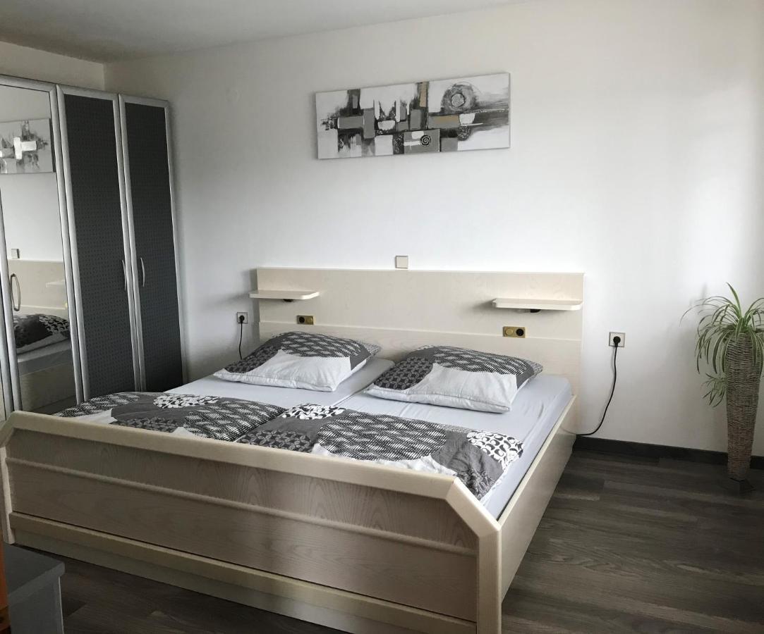 Ferienwohnung Nuedling Hilders Kültér fotó